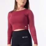 CROPPED MANGA LONGA - CEREJA